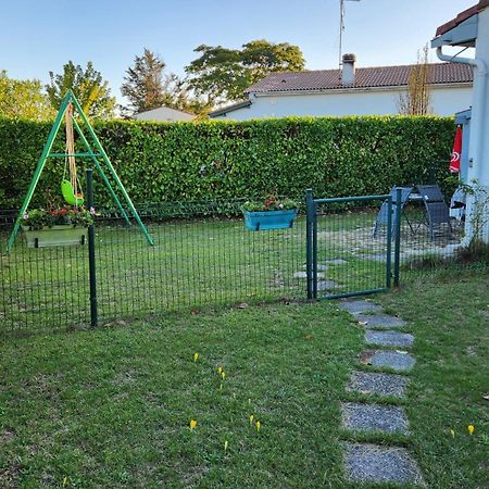 Gite Cosy Entre Bordeaux Et Lacanau Sainte-Helene  Exterior foto